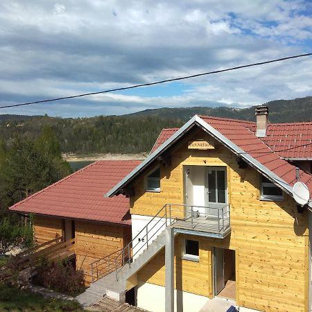 Tara Lake Apartments Jevtici المظهر الخارجي الصورة