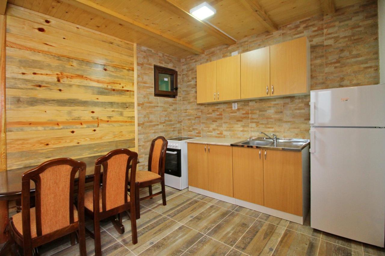 Tara Lake Apartments Jevtici المظهر الخارجي الصورة